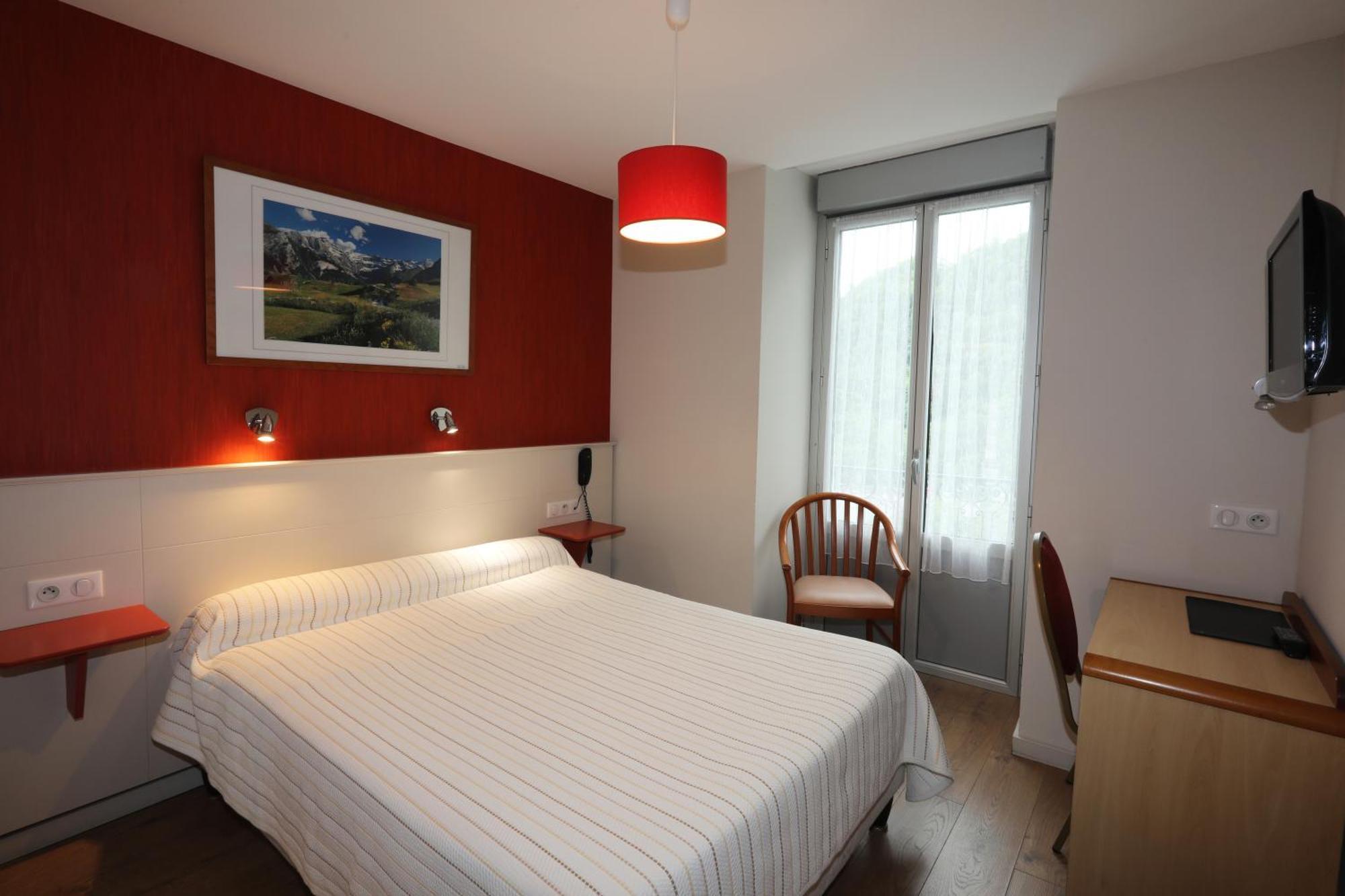 Hotel Ardiden Люс-Сен-Совёр Экстерьер фото