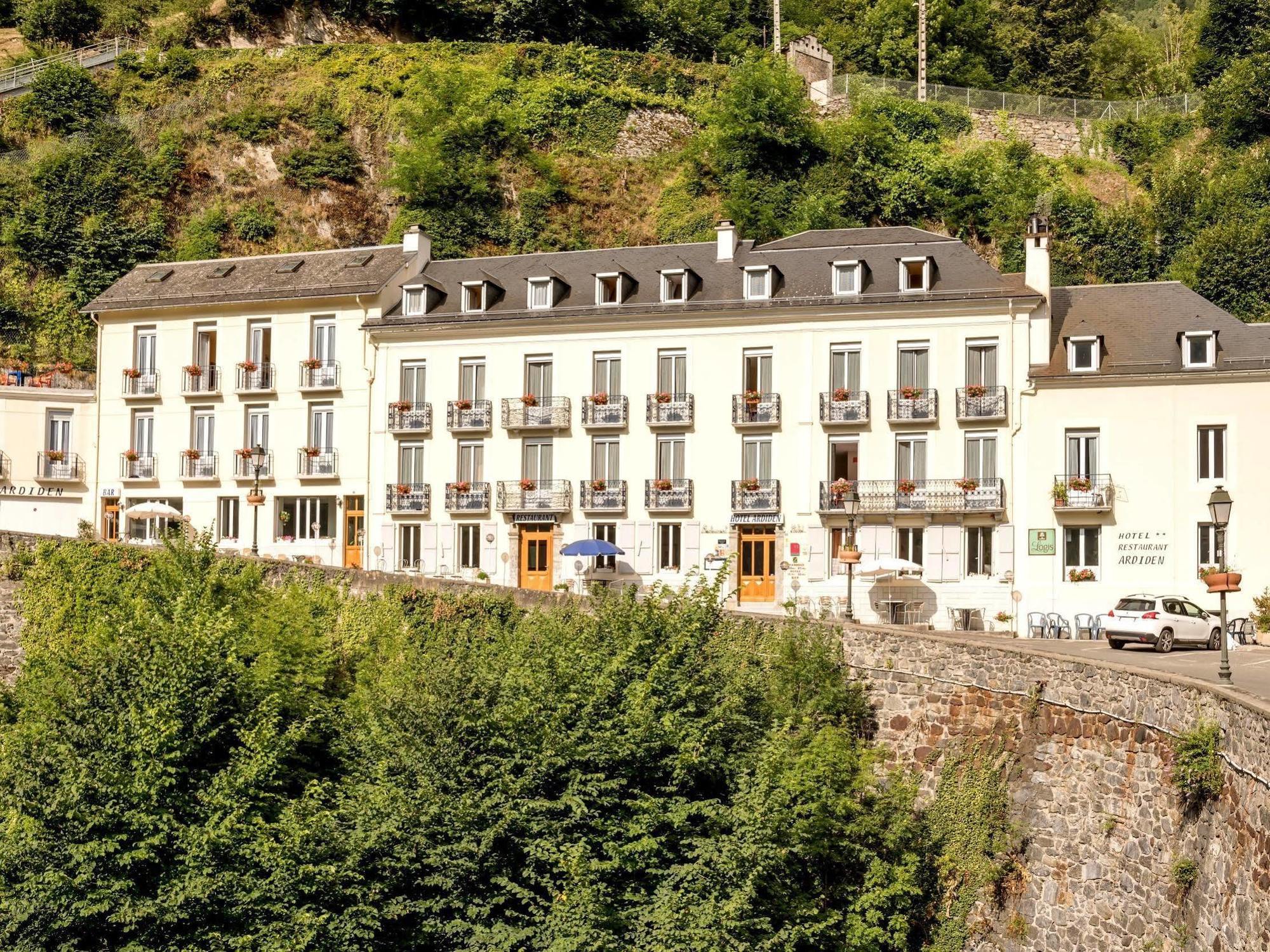 Hotel Ardiden Люс-Сен-Совёр Экстерьер фото