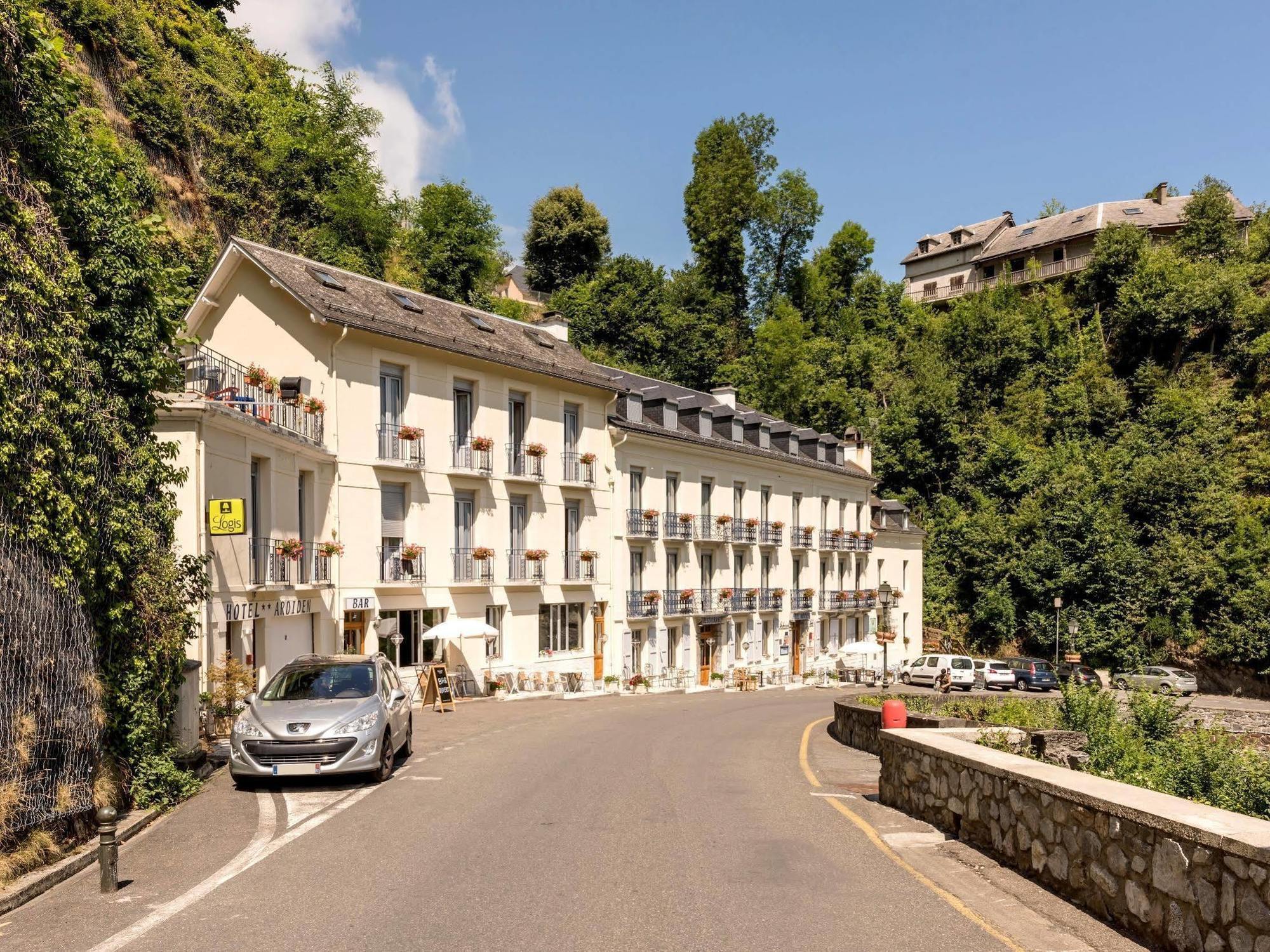 Hotel Ardiden Люс-Сен-Совёр Экстерьер фото